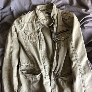 OLIVE JACKET